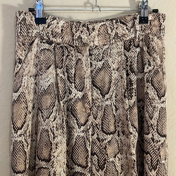 Snakeskin Wide Leg Pants P13 - Picture 3 of 4